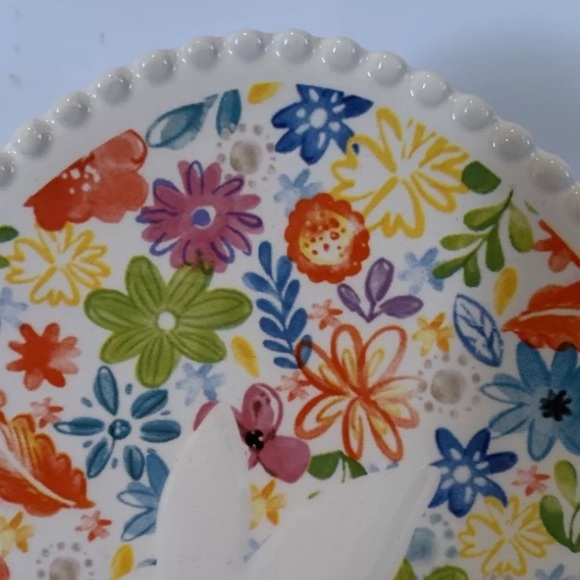 Pier 1 Easter Bunny Rabbit Plate Egg Shaped Embossed Multicolored Flowers - Picture 5 of 9